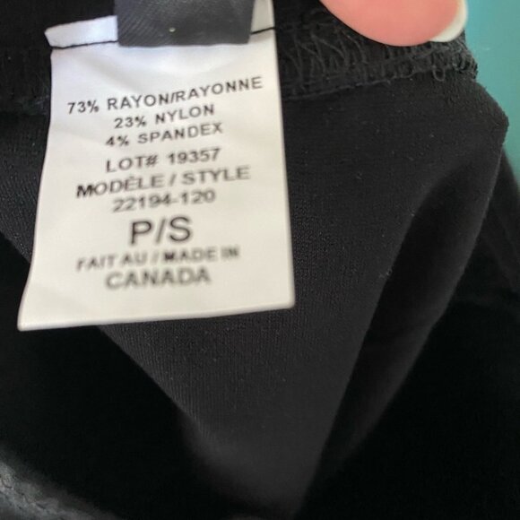 STUDIO Point Black Women’s Pencil Skirt, Made in Canada, Women’s Size Small - Picture 5 of 6